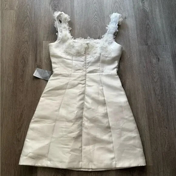 elliatt elder white embellished floral square neck mini bridal dress size small - Picture 11 of 14